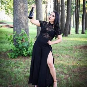 Meet your Posher, Alejandra